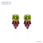 LENYA ต่างหูเพอริดอท ตัดสีด้วยทับทิม ตัวเรือนเงินแท้ 925 ชุบทองคำขาว ดีไซน์เรียบหรู สำหรับผู้หญิงวัยทำงาน