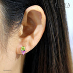 LENYA ต่างหูเพอริดอท ตัดสีด้วยทับทิม ตัวเรือนเงินแท้ 925 ชุบทองคำขาว ดีไซน์เรียบหรู สำหรับผู้หญิงวัยทำงาน