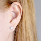 LENYA ต่างหู SWAROVSKI ZIRCONIA ทรงกลม ตัวเรือนเงินแท้ชุบทองคำขาวแท้