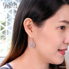 LENYA ต่างหูดีไซน์สวย ประดับพลอยบลูโทแพซ(Blue Topaz)และ คิวบิกเซอร์โคเนีย (Cubic Zirconia)