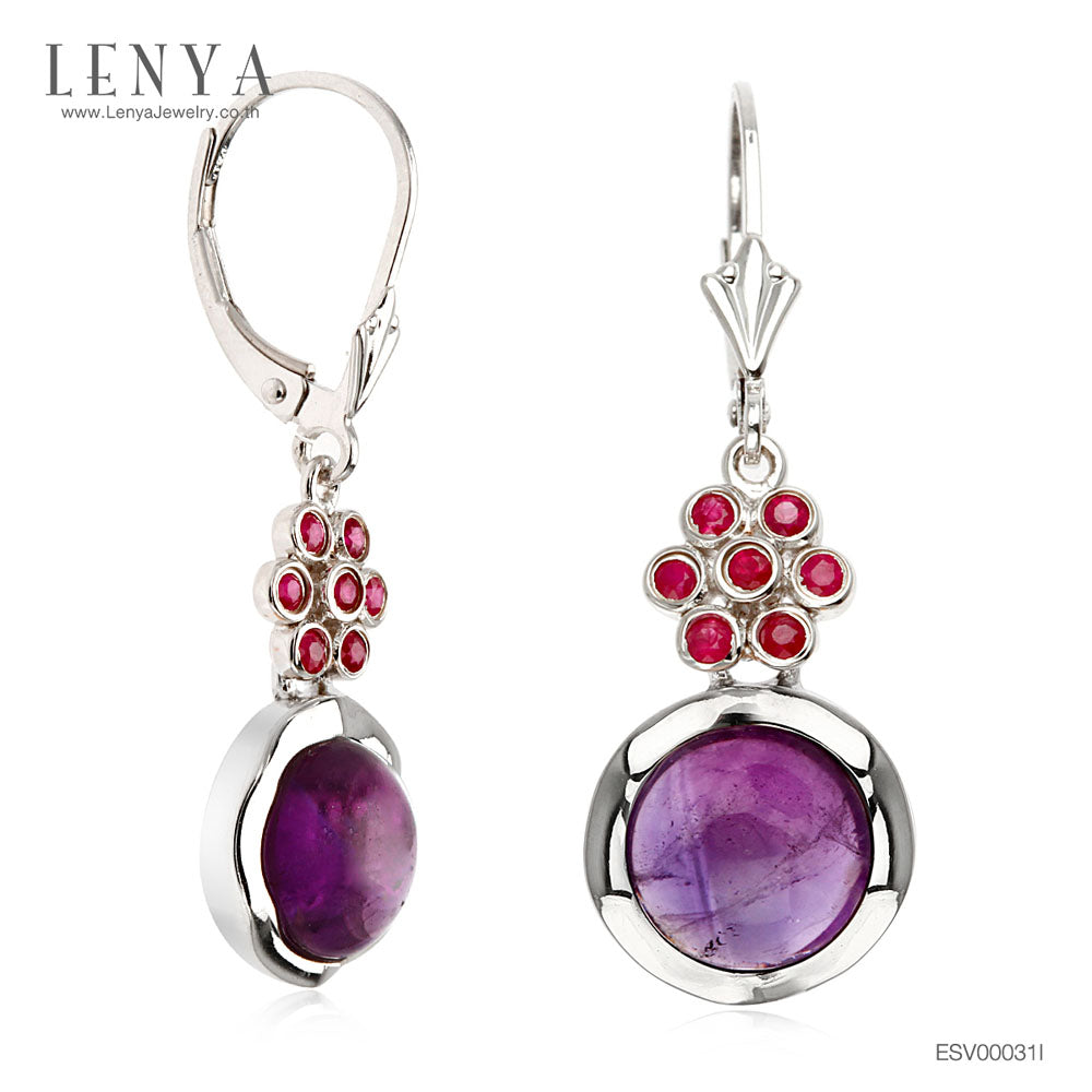LENYA ต่างหูเงินแท้925 ดีไซน์ดอกไม้ สวยเก๋หวานซ่อนเปรี้ยว ประดับพลอยอะเมทิสต์ (Amethyst) กลม หลังเบี้ย และตกแต่งด้วยทับทิม(Ruby)  ชุบด้วยทองคำขาว
