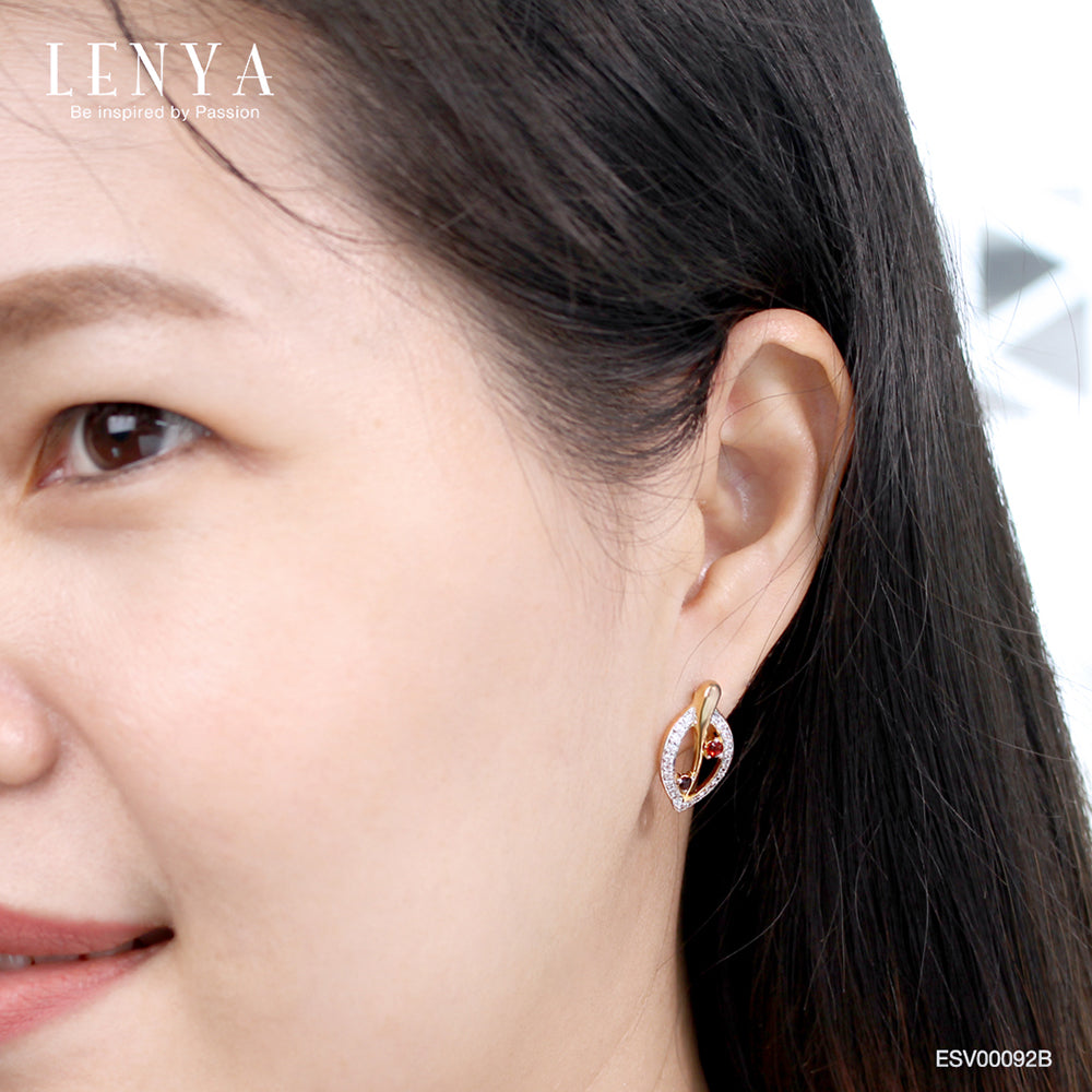 LENYA ต่างหูเงินแท้ 925 ประดับโกเมน และ CZ (คิวบิกเซอร์โคเนีย)