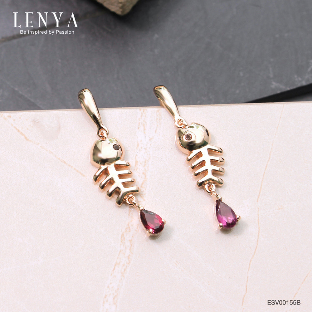 LENYA ต่างหูปลา โรโดไลท์ (Rhodolite) และตาสีเทาด้วย สโมคกี้ควอตซ์(Smoky Quartz) ตัวเรือนเงินแท้ 925 ชุบทองพิ้งค์โกลด์