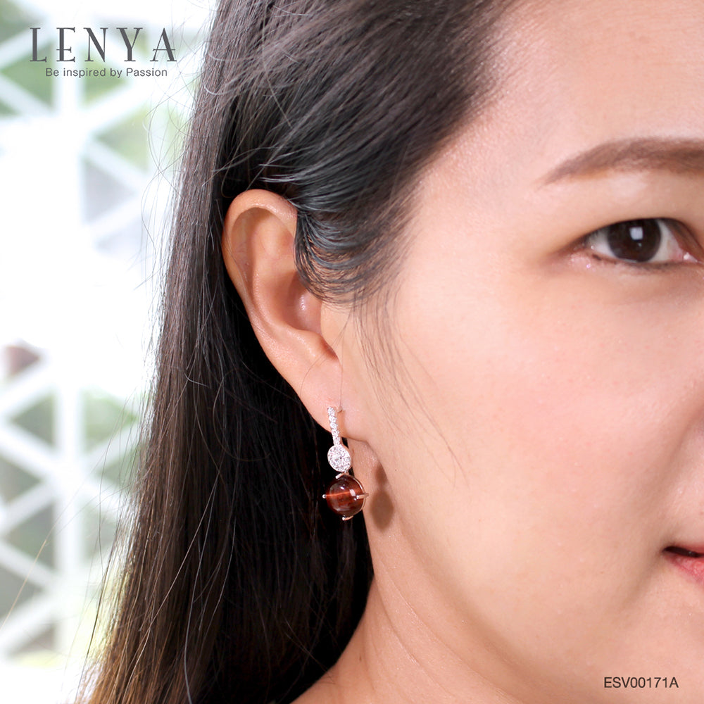 LENYA ต่างหูไทเกอร์อาย มีพลังปกป้องคุ้มครอง เสริมอำนาจบารมี ขนาด10มิล ตัวเรือนเงินแท้925 ชุบทองคำขาว