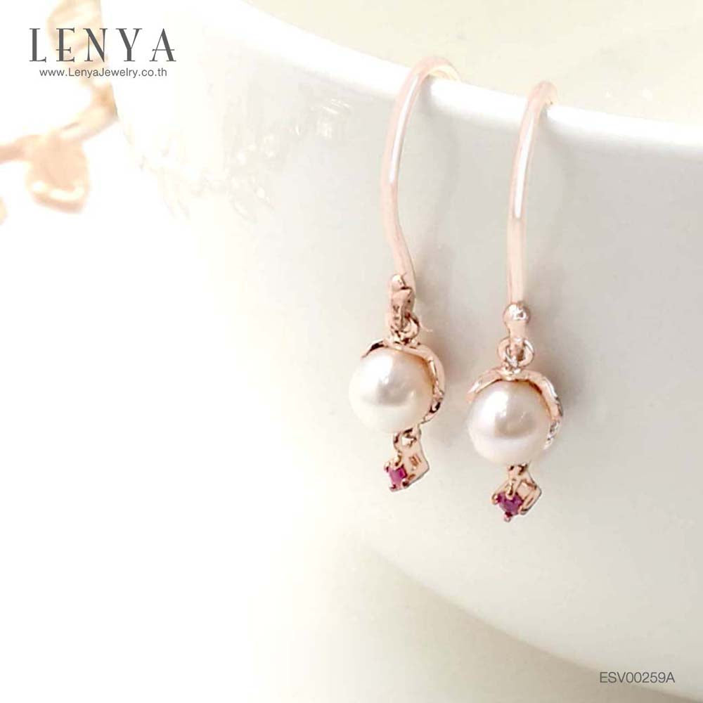 LENYA ต่างหูเงินแท้ 925 ชุบพิงค์โกลด์ ประดับด้วยไข่มุกและทับทิม ดีไซน์น่ารัก