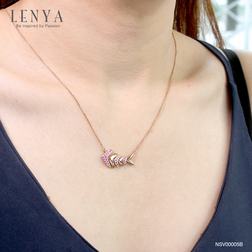LENYA สร้อยเงินแท้ ดีไซน์ก้างปลา ประดับทับทิมแท้ พร้อม texture ที่ตัวปลา