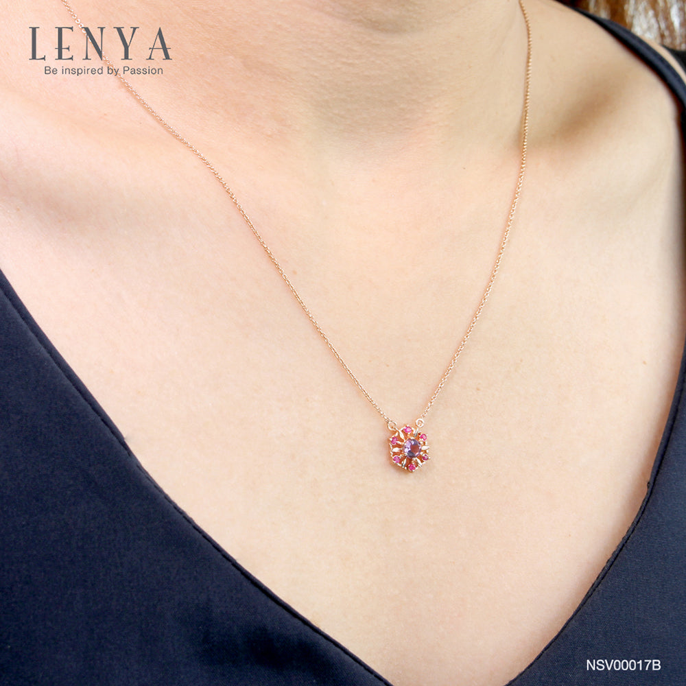LENYA สร้อยคอเงินแท้ 925 ชุปพิงค์โกลด์ ประดับพลอยสีม่วงอเมทิสต์ (Amethyst) ล้อมรอบด้วยพลอยสีแดง ทับทิม (Ruby) ดีไซต์ สวยโดดเด่นเปรียบดั่งรัศมีแห่งความเจริญรุ่งเรือง สวมใส่ได้ทุกโอกาส