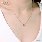 LENYA สร้อยคอเงินแท้ 925 ชุบทองคำขาว ประดับตรงกึ่งกลางด้วย Chrome Diopside สีเขียวงามสง่า ให้ความรู้สึกหรูหรา เป็นเอกลักษณ์