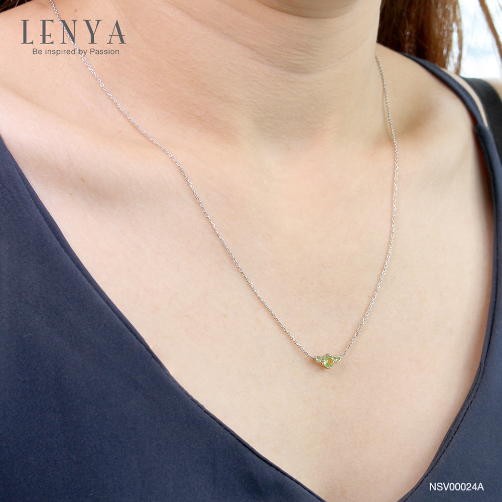 LENYA สร้อยคอเงินแท้ 925 ประดับพลอยเพอริดอท(Peridot) ดีไซน์ไล่ระดับ สะท้อนความงดงามตามธรรมชาติ จึงเข้าได้กับทุกโอกาส พร้อมเสริมราศีให้กับผู้สวมใส่