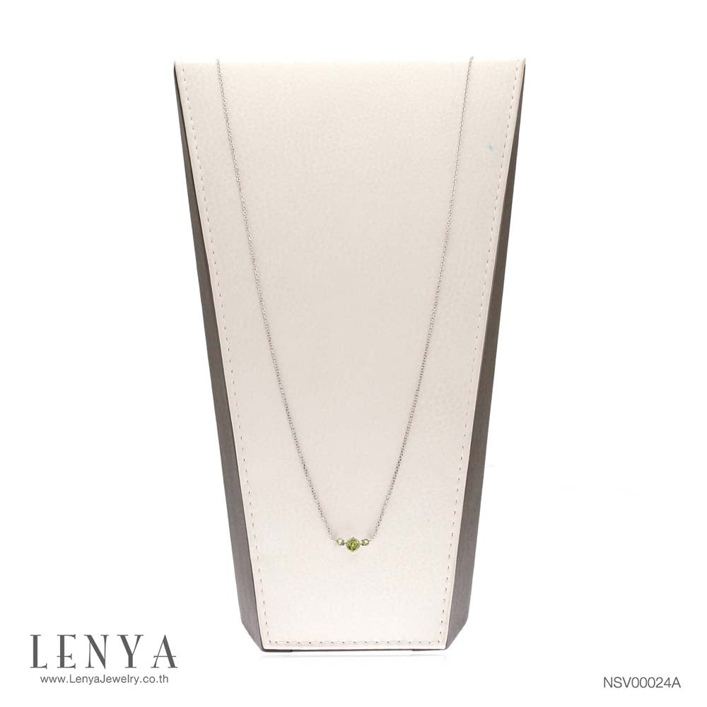 LENYA สร้อยคอเงินแท้ 925 ประดับพลอยเพอริดอท(Peridot) ดีไซน์ไล่ระดับ สะท้อนความงดงามตามธรรมชาติ จึงเข้าได้กับทุกโอกาส พร้อมเสริมราศีให้กับผู้สวมใส่