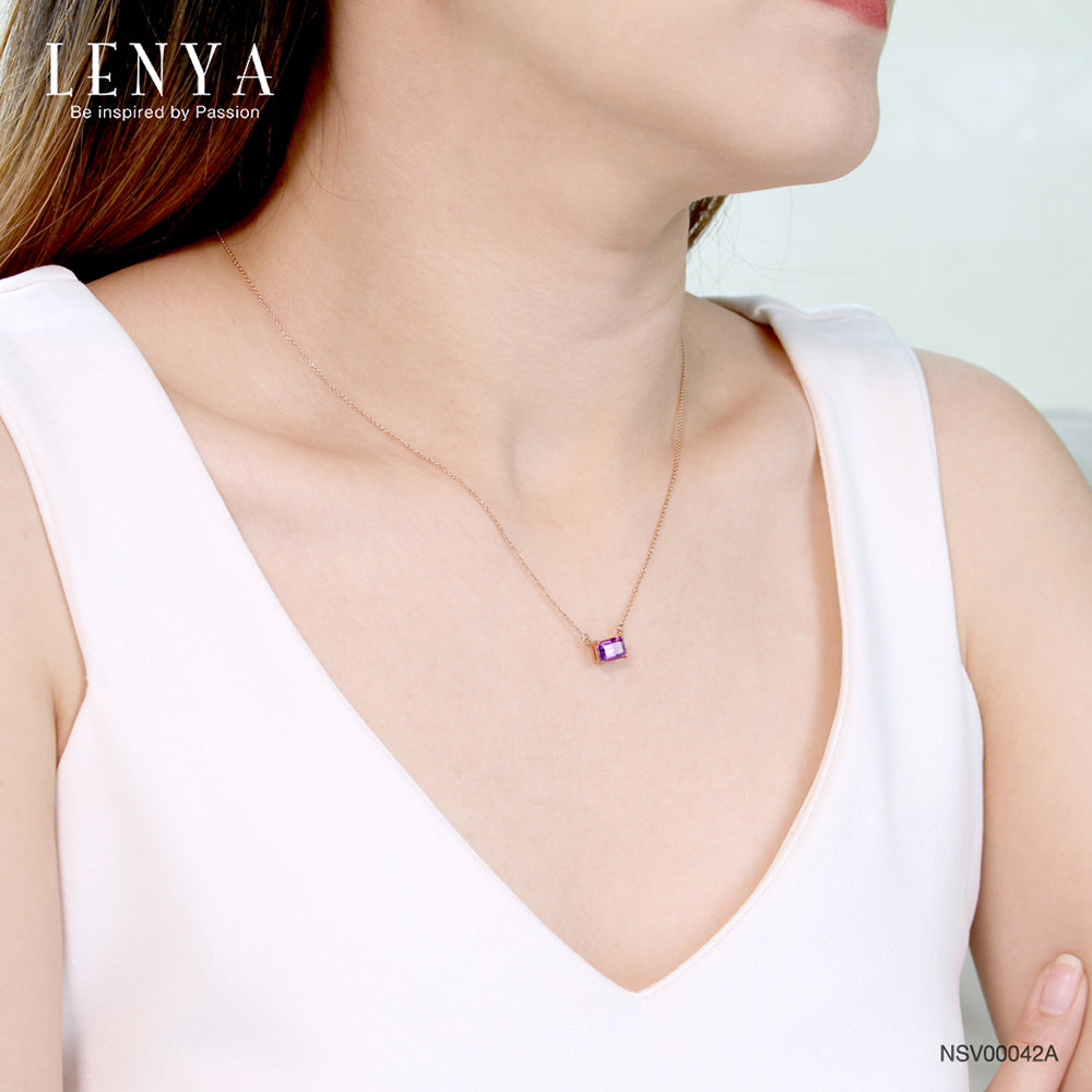 LENYA สร้อยคอเงินแท้ 925 ชุบพิ้งโกลด์ ประดับอัญมณีสีม่วง อเมทิสต์ (Amethyst) ดีไซน์สี่เหลี่ยมผืนผ้า ขนาดเหมาะเจาะ ช่วยขับให้ลำคอดูเรียวยาว สง่างามดั่งพญาหงส์ผู้งดงาม