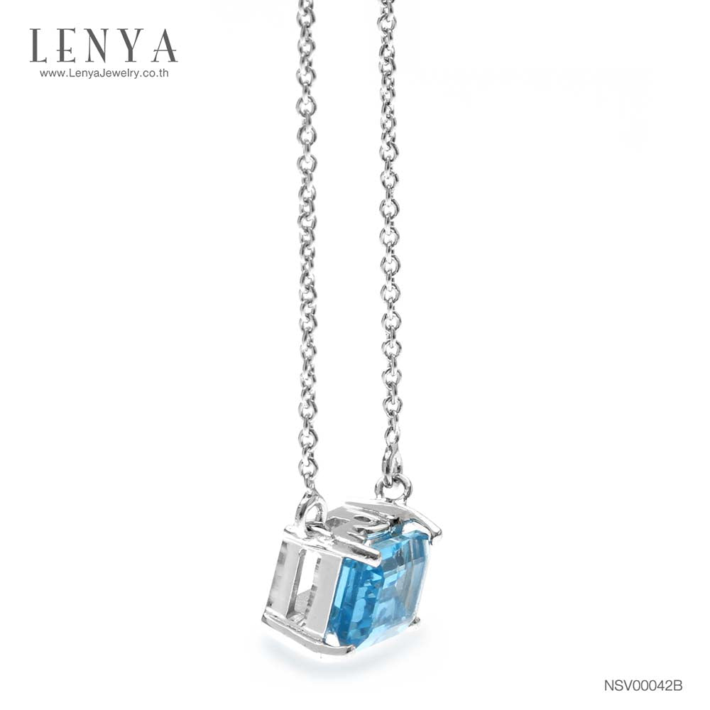 LENYA สร้อยคอเงินแท้ 925 ประดับอัญมณีสีฟ้าใส (Blue Topaz) ดีไซน์สี่เหลี่ยมผืนผ้า ขนาดเหมาะเจาะ ช่วยขับให้ลำคอดูเรียวยาว สง่างามดั่งพญาหงส์ผู้งดงาม