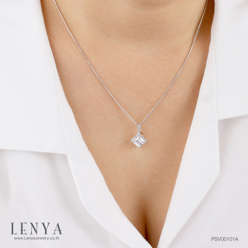 LENYA จี้ CZ จาก Swarovski เสริมลุคเรียบหรู ขนาด 6 มิล ตัวเรือนเงินแท้925 ชุบทองคำขาว
