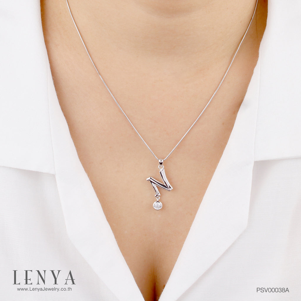 LENYA จี้ตัวอักษร ตัว N ตัวเรือนเงินแท้ชุบทองคำขาว ประดับเพชร DiamondLike
