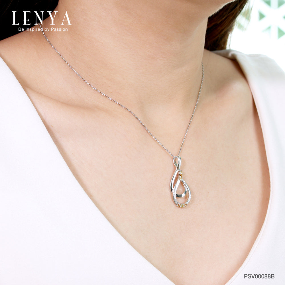 LENYA จี้เงินแท้ 925 ชุบทองขาว ประดับแซฟไฟร์สีเหลือง(Yellow Sapphire) แซฟไฟร์สีส้ม(Orange Sapphire) มีตัดลาย Texture ที่ตัวเรือน สวยไม่เหมือนใคร