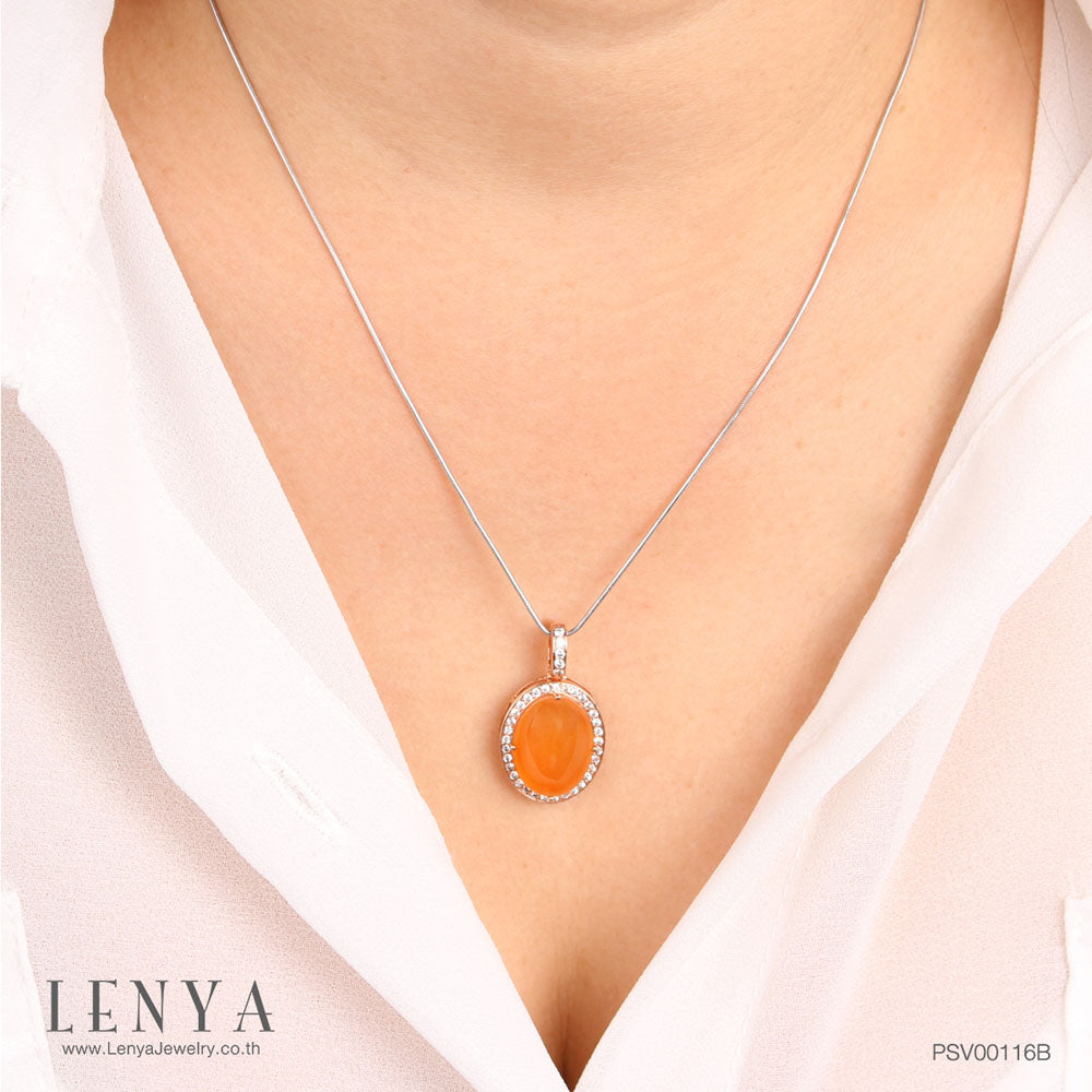 LENYA จี้ประดับคาร์เนเลี่ยน(Carnelian) ล้อมด้วยเพชร DiamondLike ตัวเรือนเงินแท้ชุบสีพิงค์โกลด์(Pink Gold)