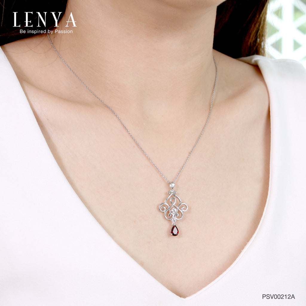 LENYA จี้เงินแท้ ประดับพลอยโกเมน และไวท์โทแพซ เสริมพลังสร้างความสำเร็จ