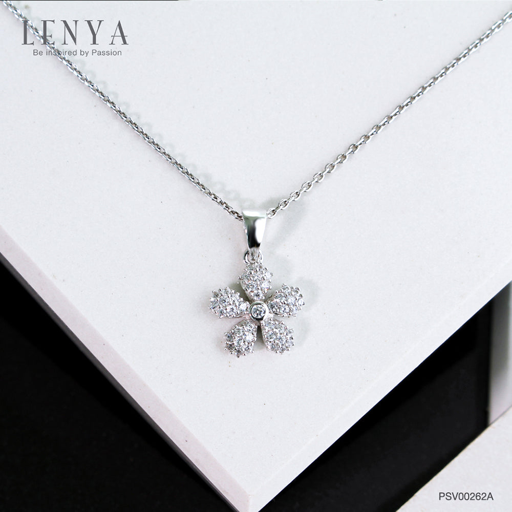 LENYA จี้CZ DiamondLike ดอกไม้สัญลักษณ์ความสวยงาม ความอ่อนโยน ความรัก ตัวเรือนเงินแท้925 ชุบทองคำขาว