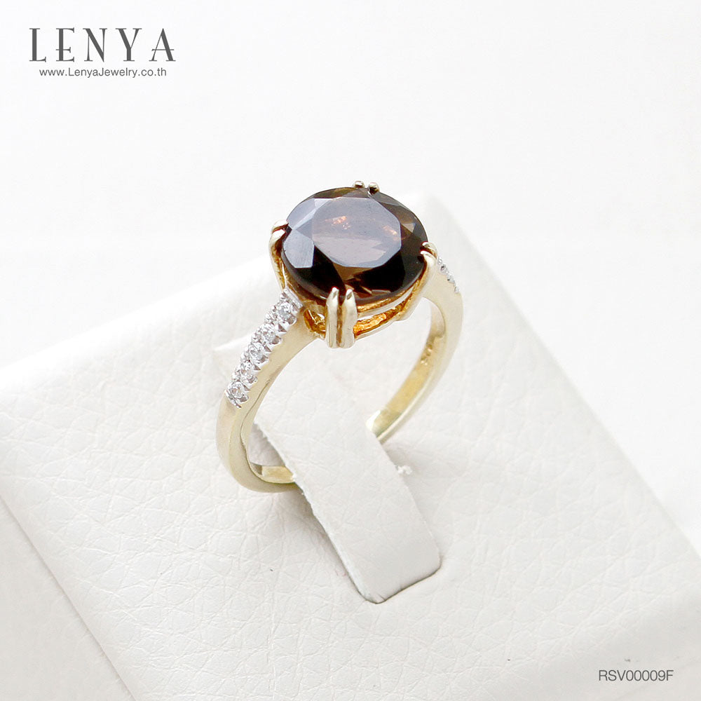 LENYA แหวนสโม้กกี้ควอตซ์ ขนาด 10มิล ประดับคิวบิคเซอร์โคเนียด้านข้าง ตัวเรือนเงินแท้ ชุบทอง 18K เหมาะมากสำหรับงานค็อกเทลปาร์ตี้