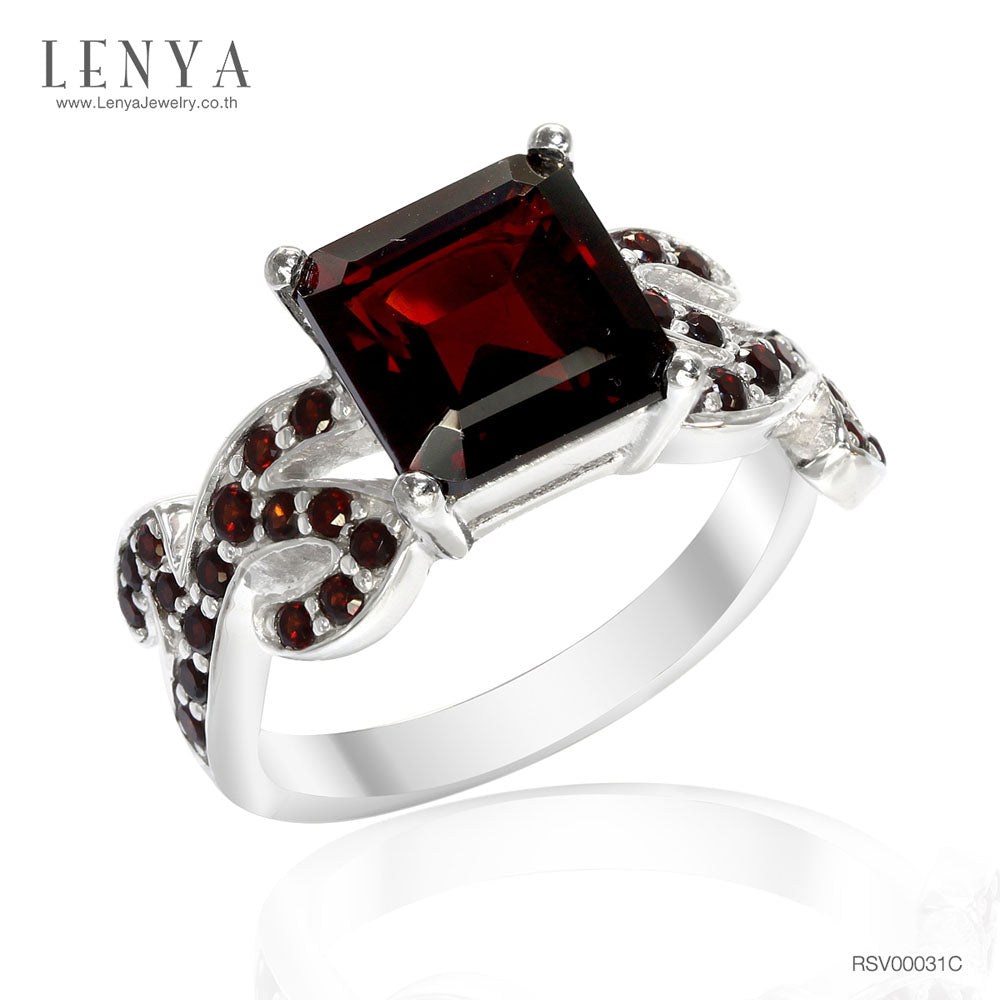 LENYA แหวนเงินแท้ ประดับพลอยโกเมน (Garnet) เสริมบุคลิกความมั่นใจ เสริมให้ร่ำรวย อัญมณีประจำเดือนมกราคม