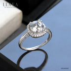LENYA แหวนเงินแท้ 925 ชุบทองคำขาว ประดับด้วย SWAROVSKI ZIRCONIA สีขาว สวยคลาสสิค  เสริมบุคลิกเพิ่มความมั่นใจ