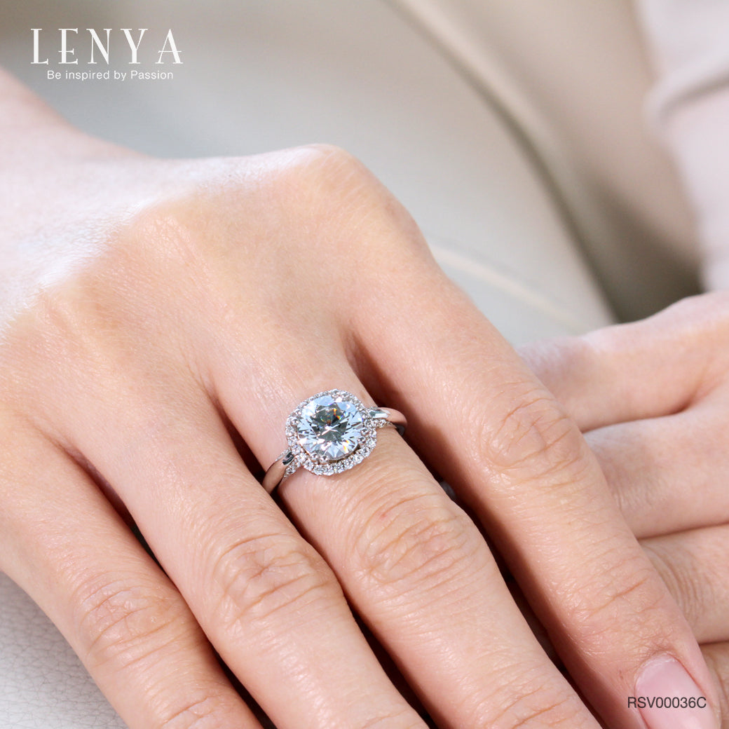 LENYA แหวนเงินแท้ 925 ชุบทองคำขาว ประดับด้วย SWAROVSKI ZIRCONIA สีขาว สวยคลาสสิค  เสริมบุคลิกเพิ่มความมั่นใจ