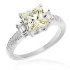 LENYA แหวนเพชร DiamondLike ทรง Princess Cut เลิศหรูสีแฟชั่น Yellow Light ประดับด้วย Cubic Zirconia มากถึง 30 เม็ด ตัวเรือนทำจากเงินแท้ 925 ชุบทองคำขาวเพิ่มมิติความสว่าง