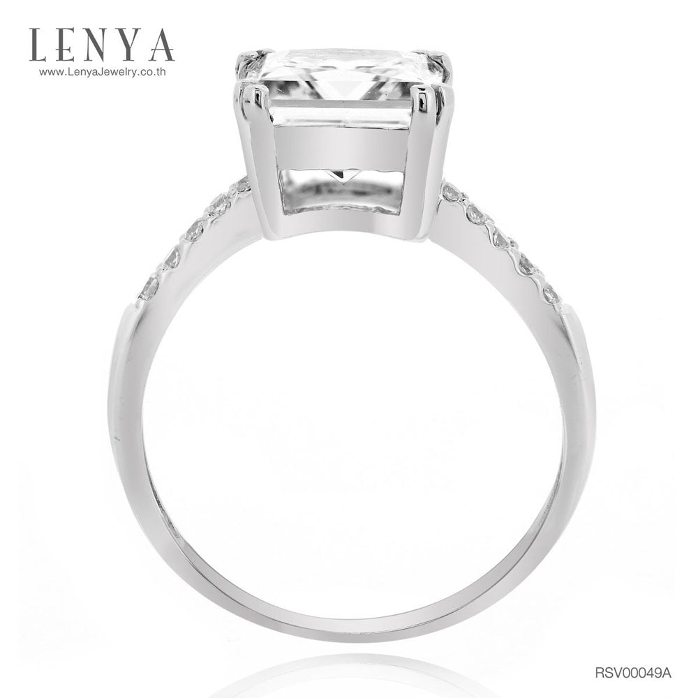 LENYA แหวนเพชร DiamondLike เพชรสี่เหลี่ยมบนดีไซน์สุดคลาสสิค บนตัวเรือนเงินแท้ชุบทองคำขาว โดนใจในทุกสถานการณ์