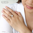 LENYA แหวนเพชร DiamondLike เพชร 1 กะรัต รายล้อมด้วยเพชรเม็ดเล็กจำนวนมาก เรียบหรูในแบบคลาสสิคสไตล์