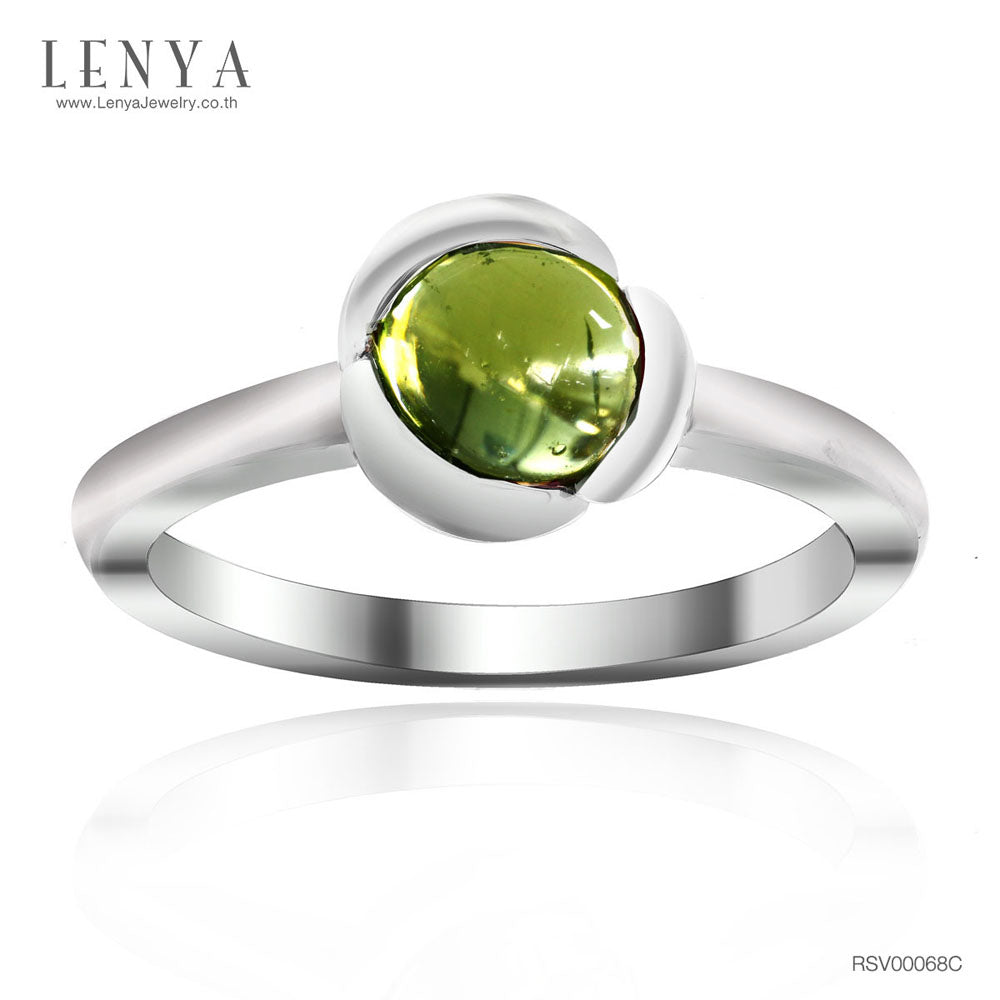 LENYA แหวนพลอยเพอริดอท (Peridot) พลอยหลังเบี้ย ปกป้องคุ้มครองเสริมสิริมงคล ความโชคดี นำพาความเจริญรุ่งเรืองในชีวิต หัวแหวนดีไซน์เป็นกลีบดอกไม้ ตัวเรือนเงินแท้ชุบทองคำขาว