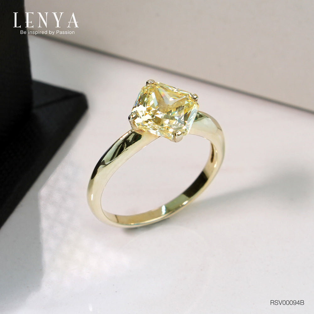 LENYA แหวนเพชร DiamondLike สีเหลือง ขนาด 2 กะรัต บนตัวเรือนเงินแท้ชุบทอง งานคุณภาพที่เติมเต็มความหรูหราดังที่คุณต้องการ