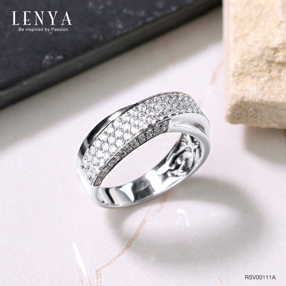 LENYA แหวนเพชร DiamondLike ดีไซน์สุดคลาสสิคเพชร DiamondLike เรียงแถวซ้อนกัน 2 วง บนตัวเรือนเงินแท้ชุบทองคำขาว