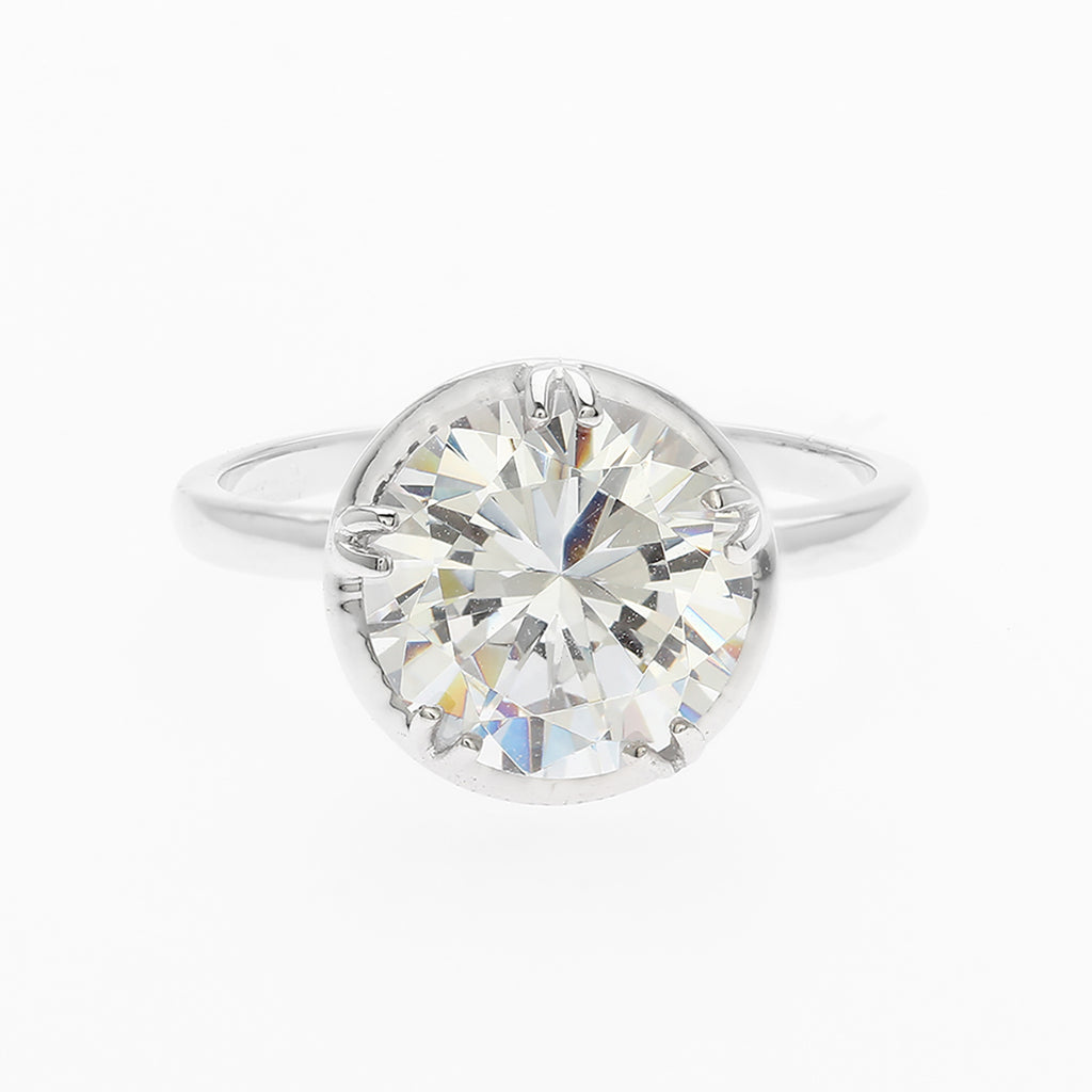LENYA แหวน CZ Diamondlike เสริมบุคลิกและความมั่นใจ ขนาด 10 มิล ตัวเรือนเงินแท้925 ชุบทองคำขาว