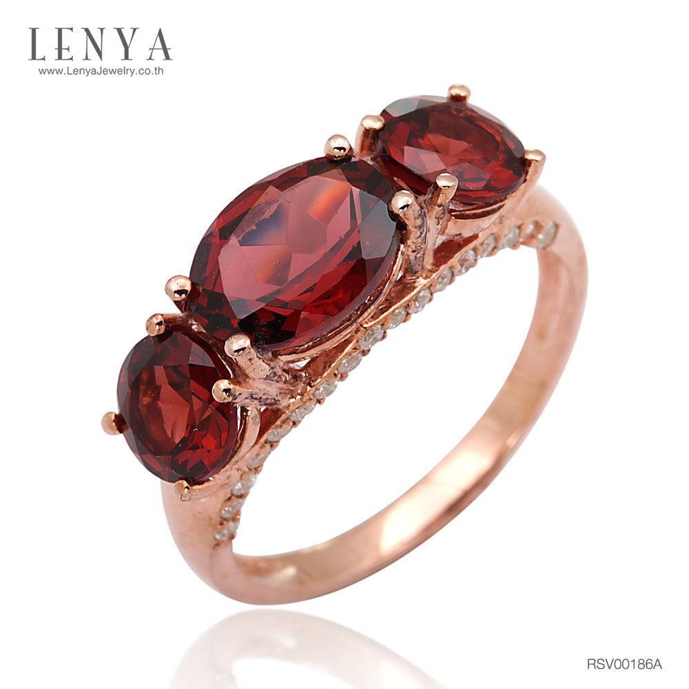 LENYA แหวนโกเมน(Garnet)  ประดับด้วยคิวบิกเซอร์โคเนีย (Cubic Zirconia) ตัวเรือนเงินแท้ 925 ชุบทองพิ้งโกลด์