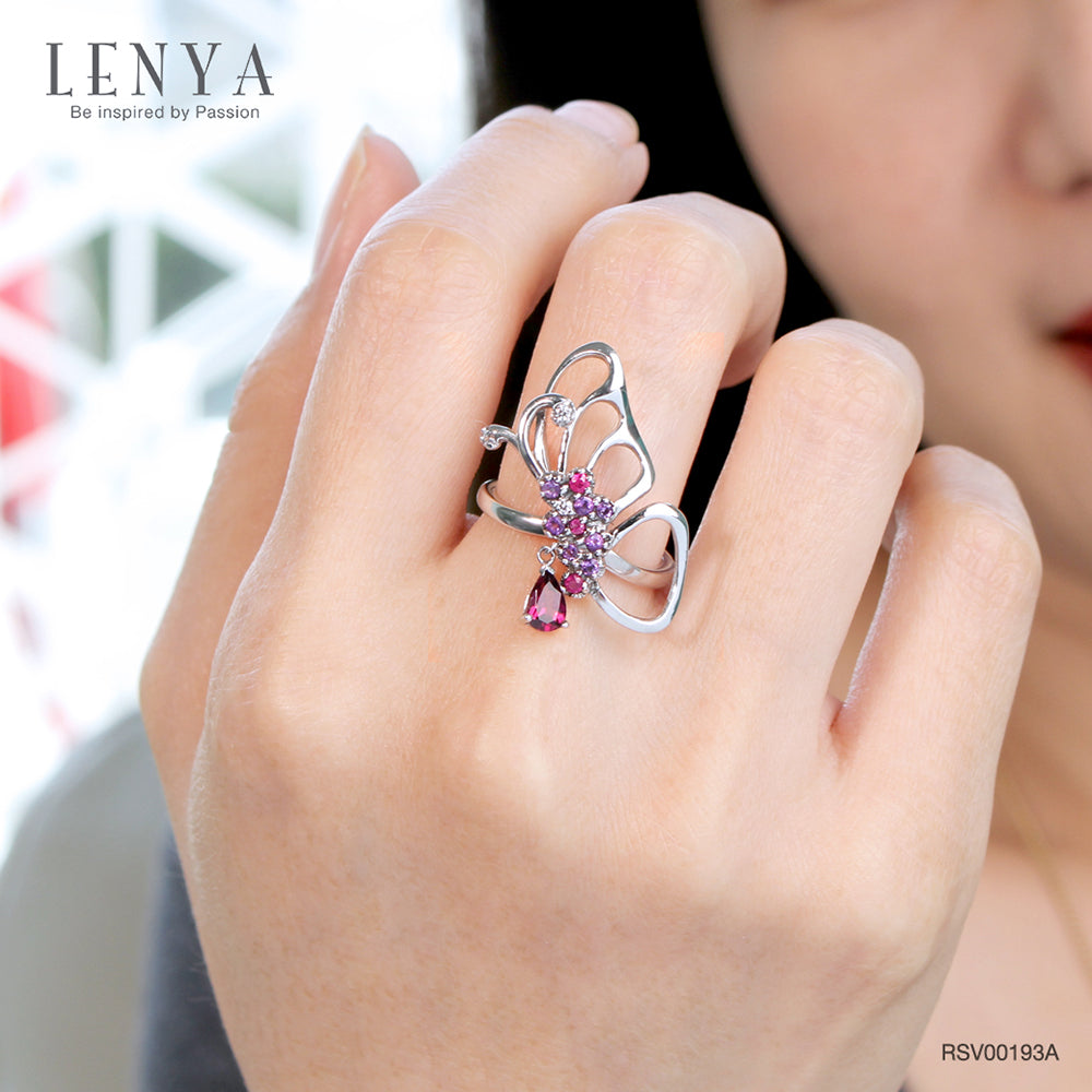 LENYA แหวนเงินแท้ดีไซน์ผีเสื้อประดับพลอย โรโดไลท์ อมเทิสต์ ทับทิมและคิวบิกเซอรืโคเนีย ที่พร้อมเผยความอ่อนหวาน เริงร่า แสดงออกถึงตัวตนของหญิงสาวในหลากหลายอารมณ์ ให้คุณได้เฉิดฉายอย่างมั่นใจ