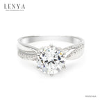 LENYA แหวน เพชร DiamondLike เม็ดใหญ่ ประดับด้วย Cubic Zirconia วิ่งโค้งเข้าหาใจกลางแหวน ให้ความรู้สึกสุดหรูพร้อมอ่อนโค้งภายในวงเดียว