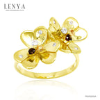 LENYA แหวนพลอยแท้หลากสีสันด้วยดีไซน์สุดหวาน ดอกไม้คู่บานสะพรั่งสำหรับต้อนรับหน้าร้อนนี้ บนตัวเรือนเงินแท้ชุบทองคำแท้