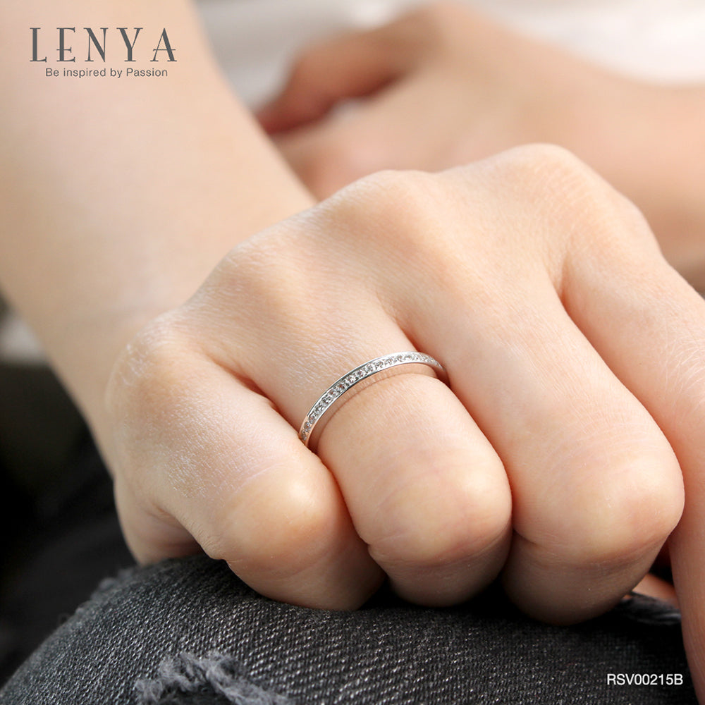LENYA แหวน CZ สวารอฟสกี้ เซอร์โคเนีย เสริมบุคลิกความหรูหราขนาด1.20 มิล ตัวเรือนเงินแท้925ชุบทองคำขาว