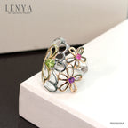 LENYA แหวนดอกไม้ ประดับทับทิม เพอริดอทและอะเมทิตส์ ตัวเรือนเงินแท้ ชุบทองทรีโทน สวยน่าหลงไหลสุดๆ