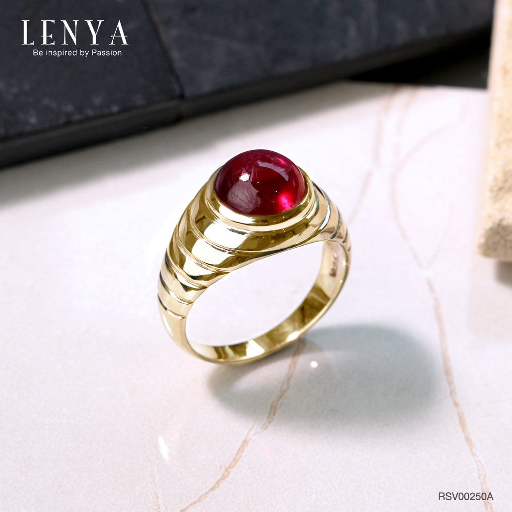 LENYA แหวนทับทิมแท้(Ruby) สีแดง ตัวเรือนเงินแท้ชุบทองคำ ดีไซน์สวยโดดเด่น เหมาะกับเป็นของขวัญให้คนที่คุณรัก
