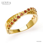 LENYA แหวนเงิน ชุบทอง18เค ประดับพลอย สีแดง โกเมน(Garnet) สีเหลือง บุษราคัม ( Yellow Sapphire) ในรูปแบบดีไซน์ที่เรียบๆแต่มีลูกเล่น ที่สร้างความโดดเด่น และสีสีนที่ดูลงตัว