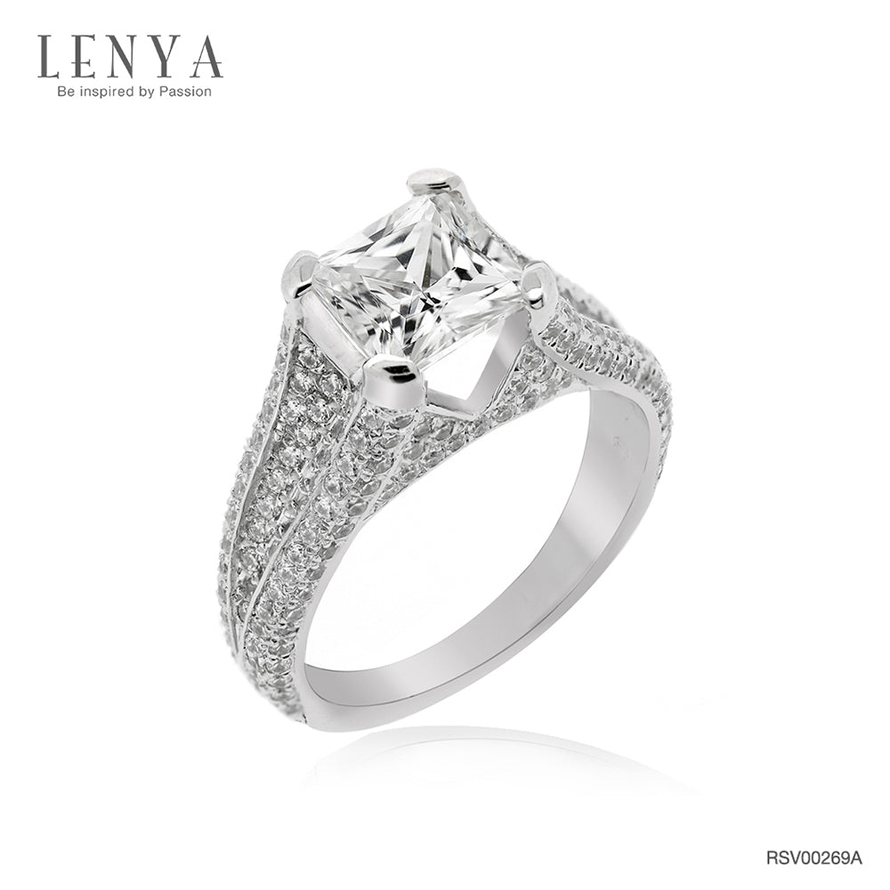 LENYA แหวน CZ สีขาว Diamondlike เสริมบุคลิกและความมั่นใจ ขนาด 6.5 มิล ตัวเรือนเงินแท้925 ชุบทองคำขาว