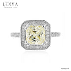 LENYA แหวน เพชร DiamondLike สีแฟนซี ประดับด้วย Cubic Zirconia เม็ดเล็ก 103 เม็ดล้อมรอบเพชรกลาง และตามตัวเรือนอย่างสวยงาม ตัวเรือนทำจากเงินแท้ชุบทองคำขาวสีสว่างใส ผสมผสานกับการดีไซน์แบบอิตาลี่