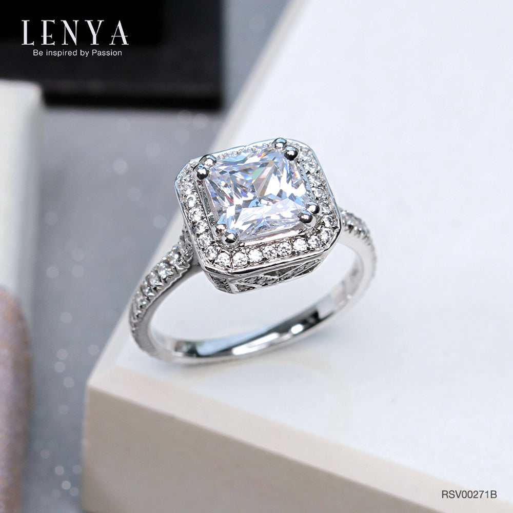 LENYA แหวนดีไซน์คลาสสิค ประดับเพชร Diamond Like ตัวเรือนเงินแท้ชุบทองคำขาว