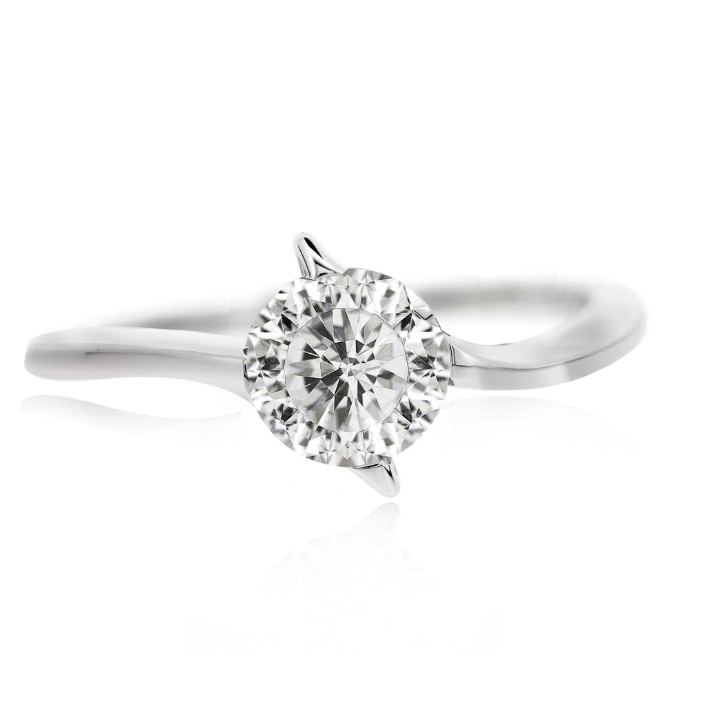 LENYA แหวน CZ Diamondlike เสริมบุคลิกและความมั่นใจ ขนาด 6.5 มิล ตัวเรือนเงินแท้925 ชุบทองคำขาว