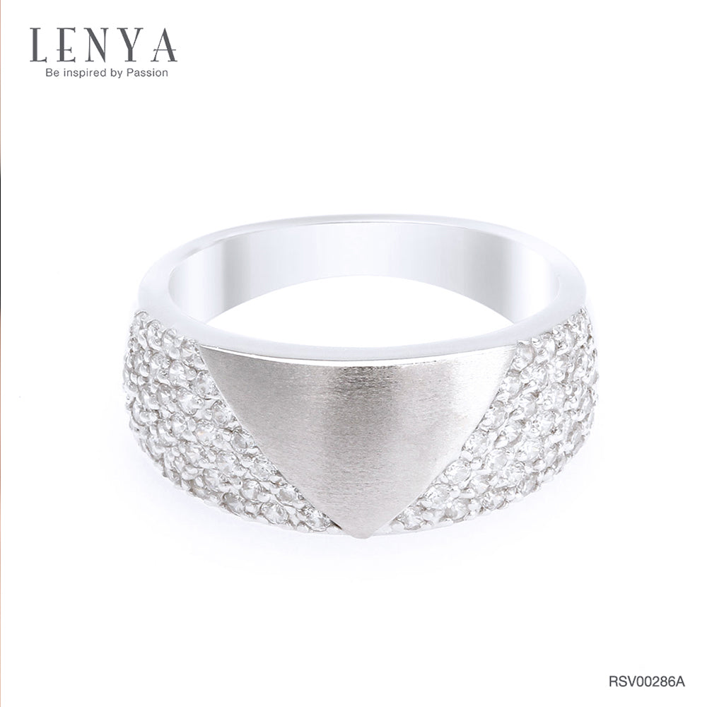 LENYA แหวน CZ Diamondlike เสริมบุคลิกและความมั่นใจ ขนาด 1.25 มิล ตัวเรือนเงินแท้925 ชุบทองคำขาว