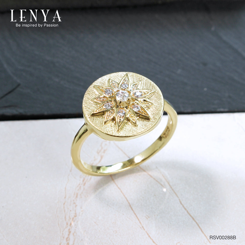LENYA แหวนเงินแท้ 925 ชุบทองทอง 18k ดีไซน์ทรงดวงตะวัน แวววาวสะดุดตาด้วยเพชร CZ เกรดสูงคัดพิเศษ ให้ความรู้สึกหรูหรา เลอค่า เสริมลุคให้ดูสวยสง่า เก่ง มีพลัง แต่ยังน่าหลงใหลในแบบผู้หญิง