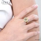 LENYA แหวนเงินแท้ 925 ชุบทองทอง 18k ดีไซน์ทรงดวงตะวัน แวววาวสะดุดตาด้วยเพชร CZ เกรดสูงคัดพิเศษ ให้ความรู้สึกหรูหรา เลอค่า เสริมลุคให้ดูสวยสง่า เก่ง มีพลัง แต่ยังน่าหลงใหลในแบบผู้หญิง