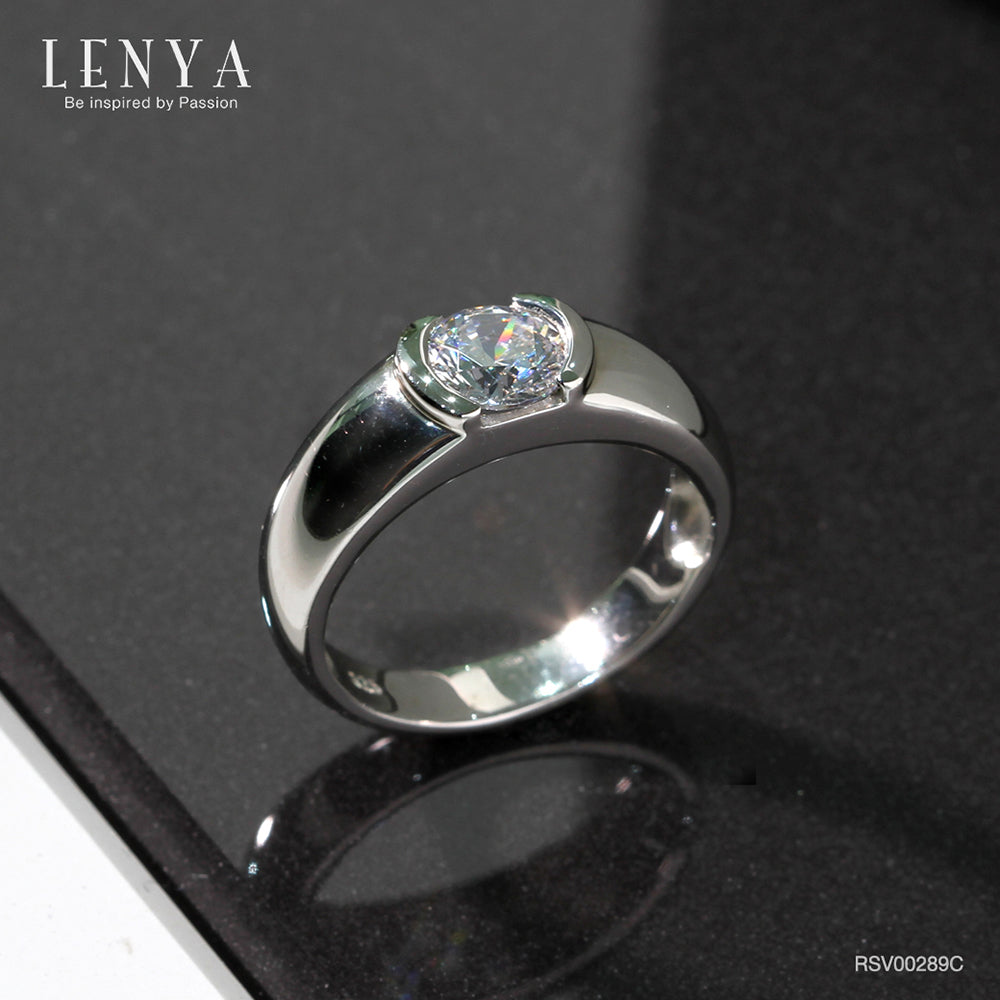 LENYA แหวน CZ จาก SWAROVSKI เสริมบุคลิกความหรูหรา ขนาด 6 มิล ตัวเรือนเงินแท้925 ชุบทองคำขาว