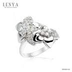 LENYA แหวน คิวบิกเซอร์โคเนีย (Cubic Zirconia) ตัวเรือนเงินแท้ 925 ชุบทองคำขาว ดีไซน์กลีบดอกไม้ เพิ่มความโดดเด่นให้พลอย